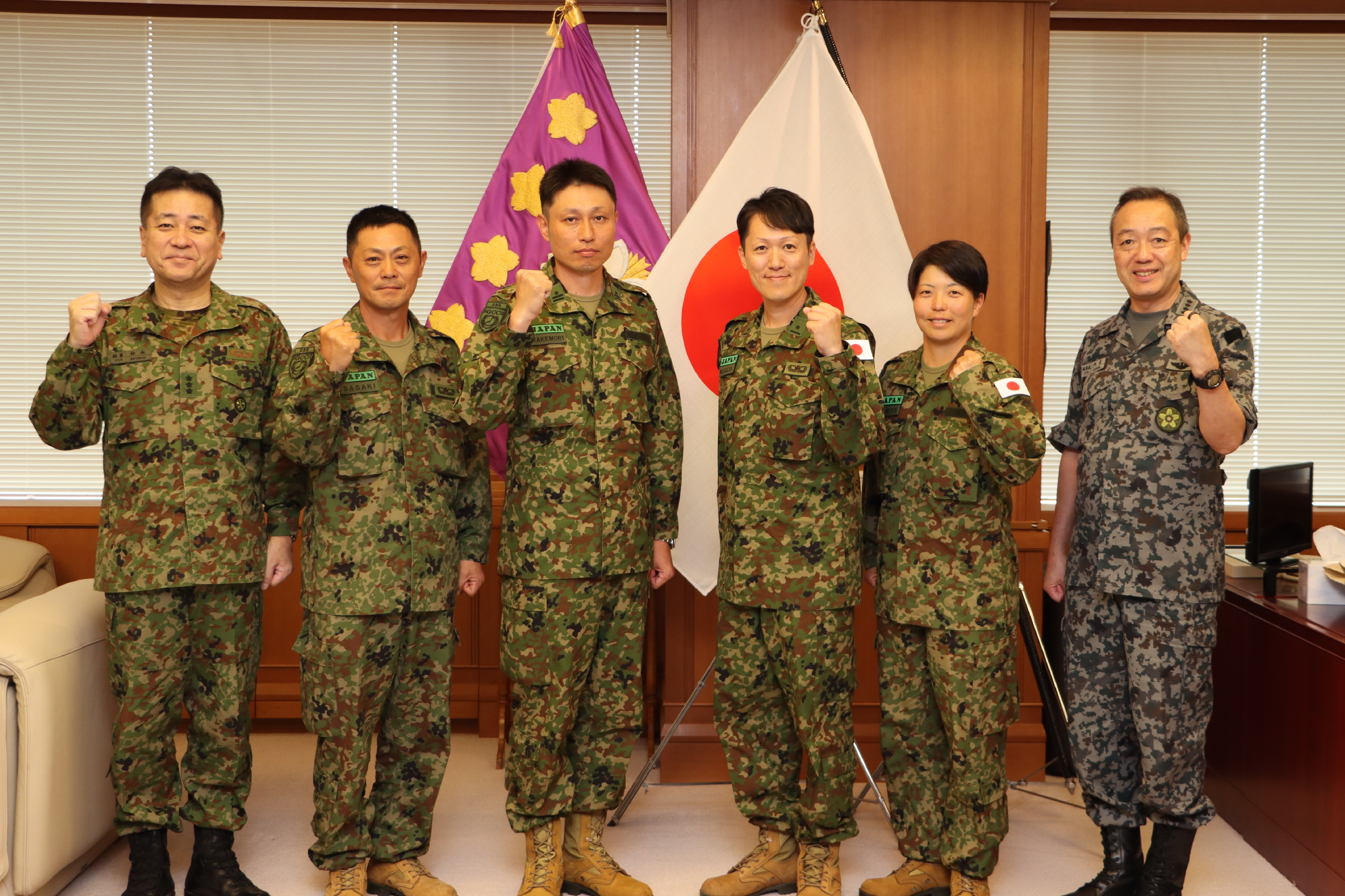 重機操作訓練教官団