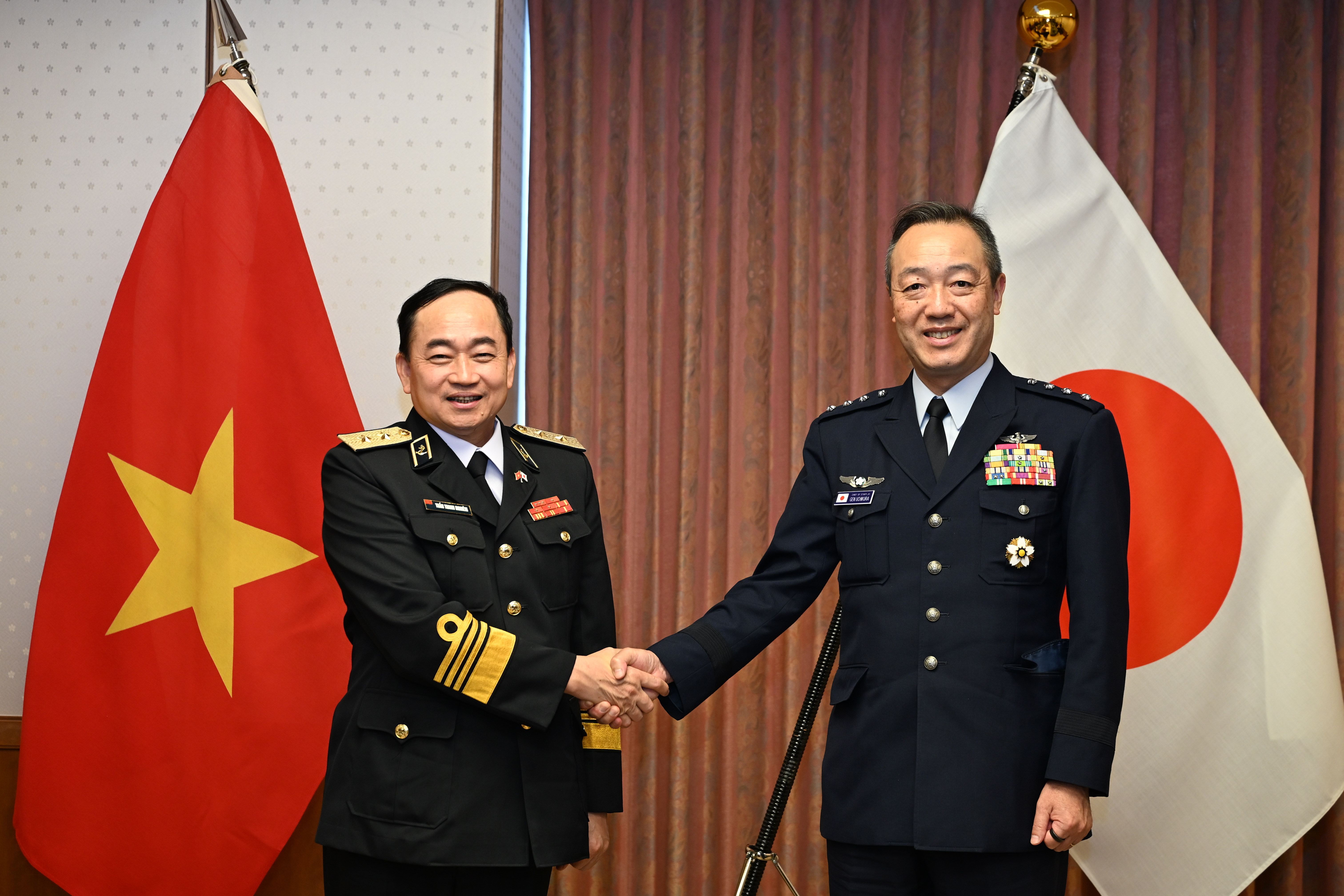 ギエム ベトナム海軍司令官