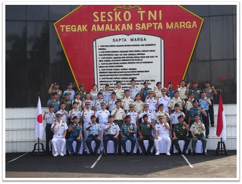 ���R�w��������w�F�K��L�O�W���ʐ^