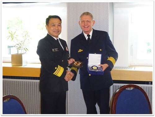 各課室紹介：教育課【現地研修（国外）】 | 統合幕僚学校