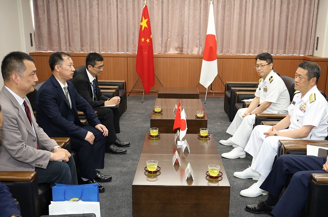 表 敬