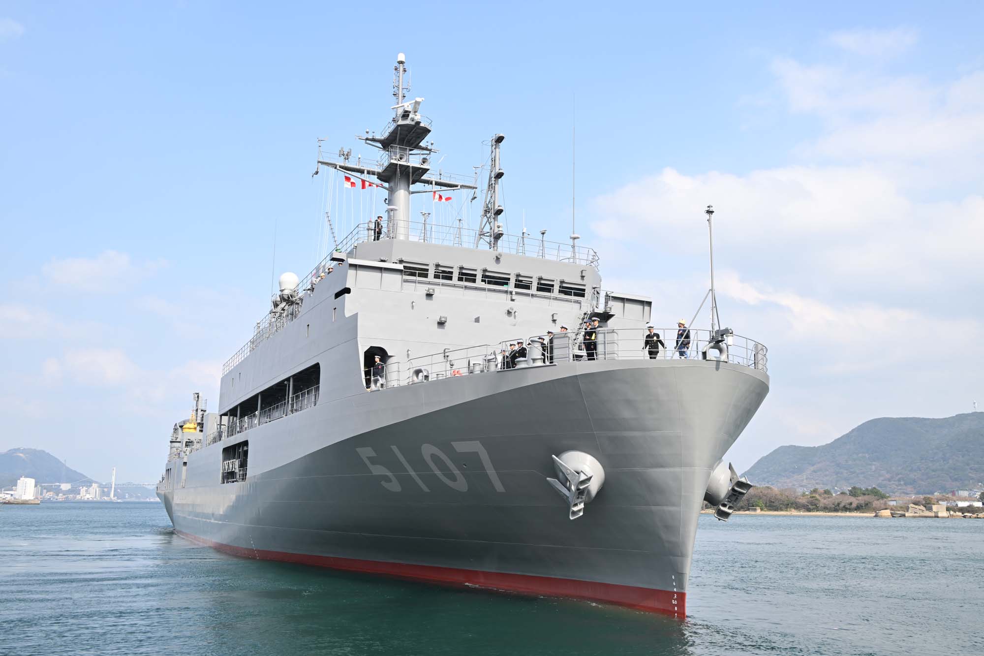 海洋観測艦「あかし」型｜水上艦艇｜装備品｜海上自衛隊 〔JMSDF