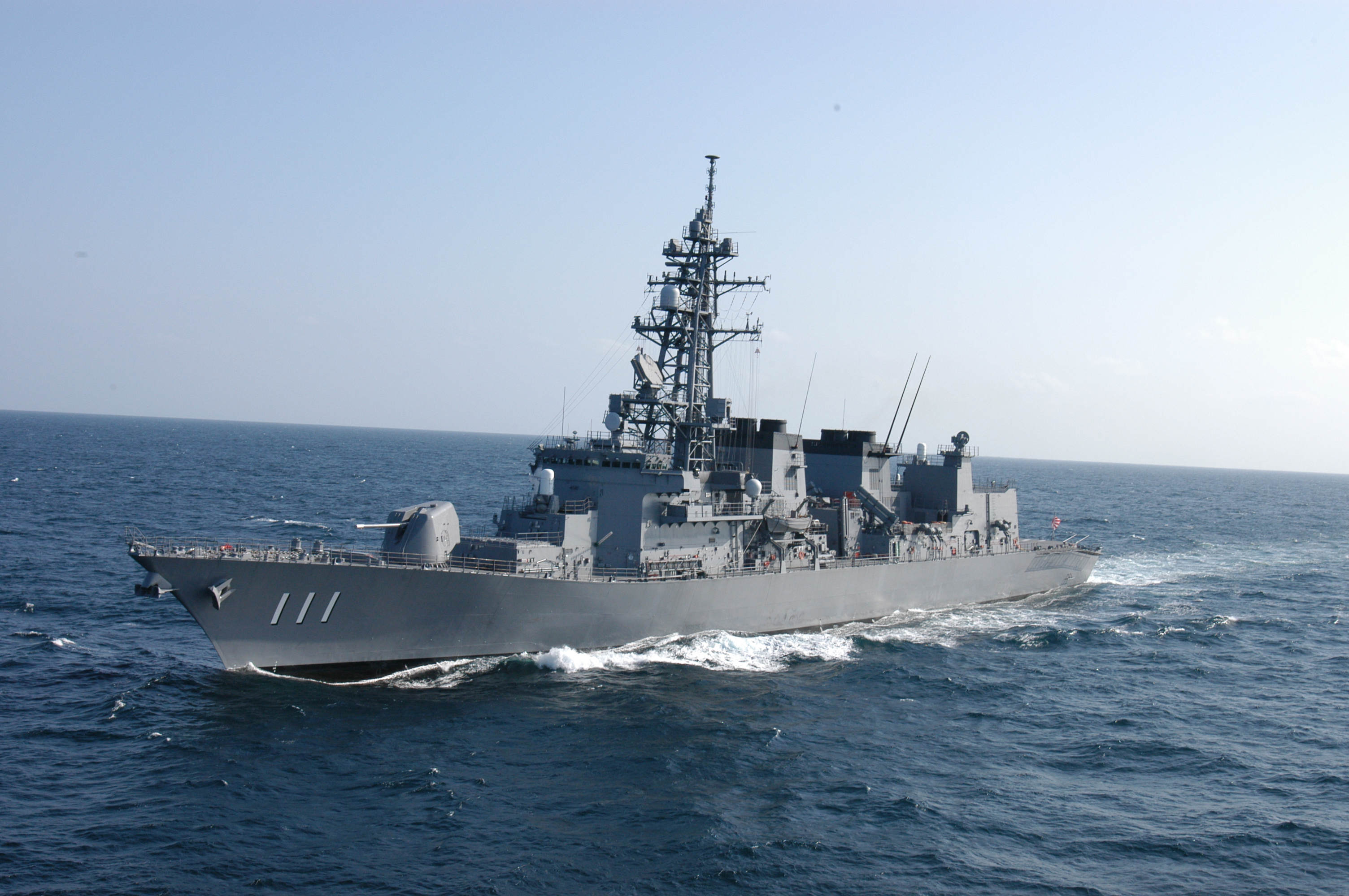 護衛艦「たかなみ」型｜水上艦艇｜装備品｜海上自衛隊 〔JMSDF