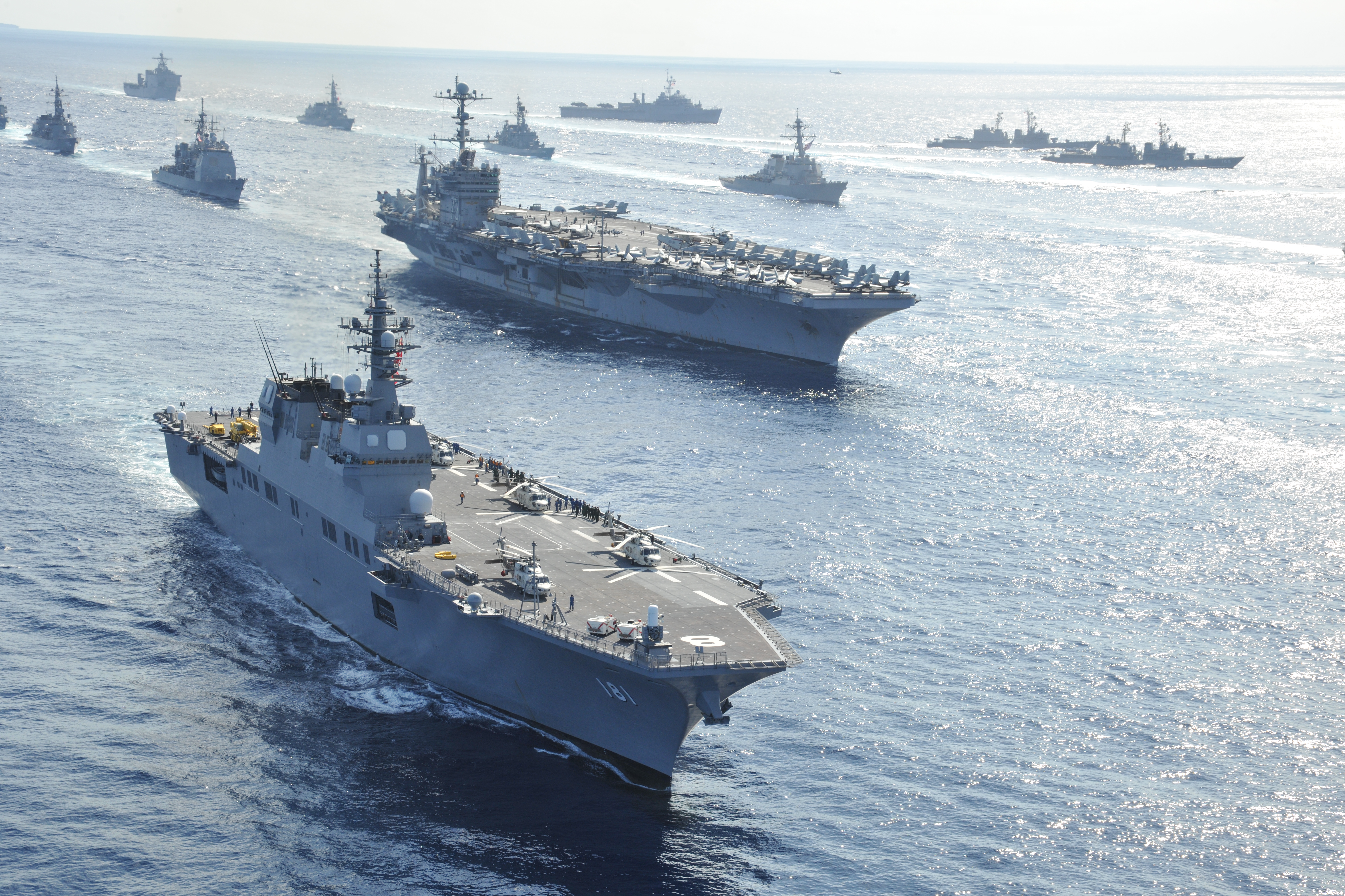 護衛艦「ひゅうが」型|水上艦艇|装備品|海上自衛隊 〔JMSDF 護衛艦「ひゅうが」型|水上艦艇|装備品|海上自衛隊 〔JMSDF