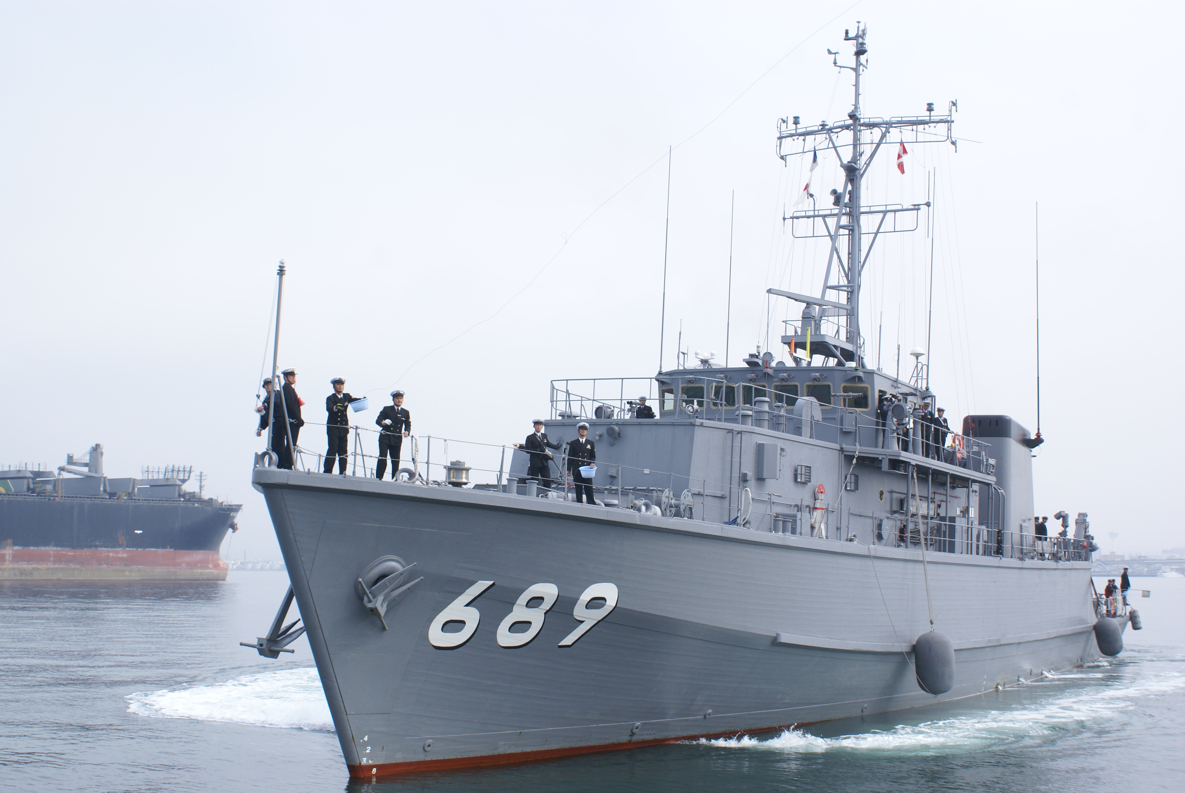 掃海艇「すがしま」型｜水上艦艇｜装備品｜海上自衛隊 〔JMSDF
