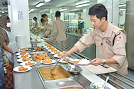 海軍で広く食される