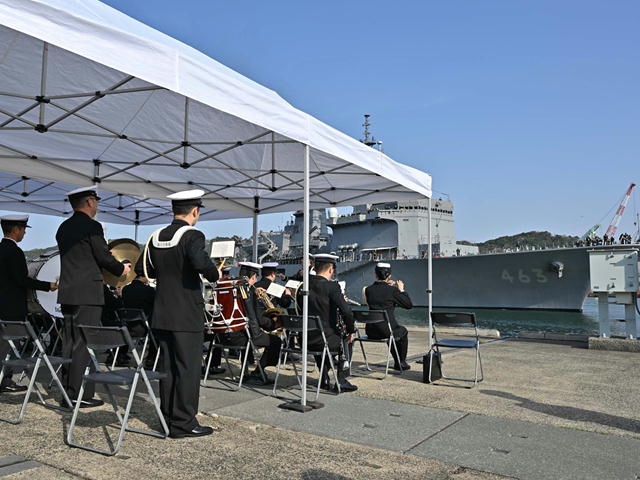 ☆演奏業務レポート☆練習艦隊入港