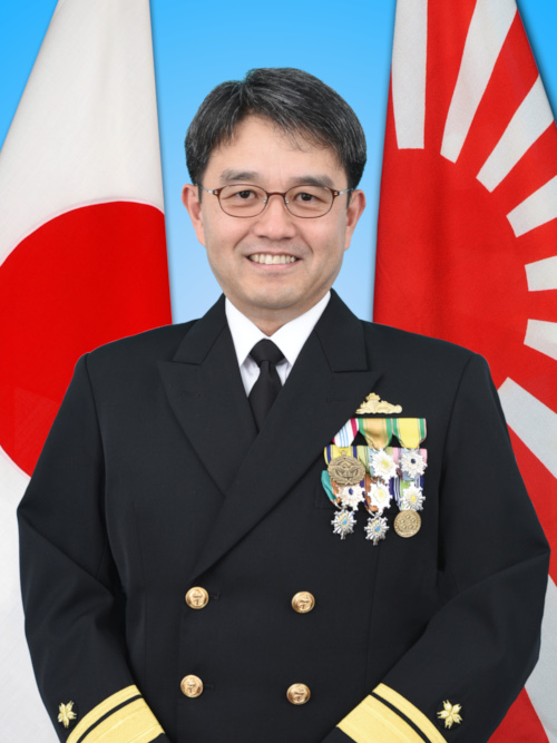 作戦情報群司令ポートレート