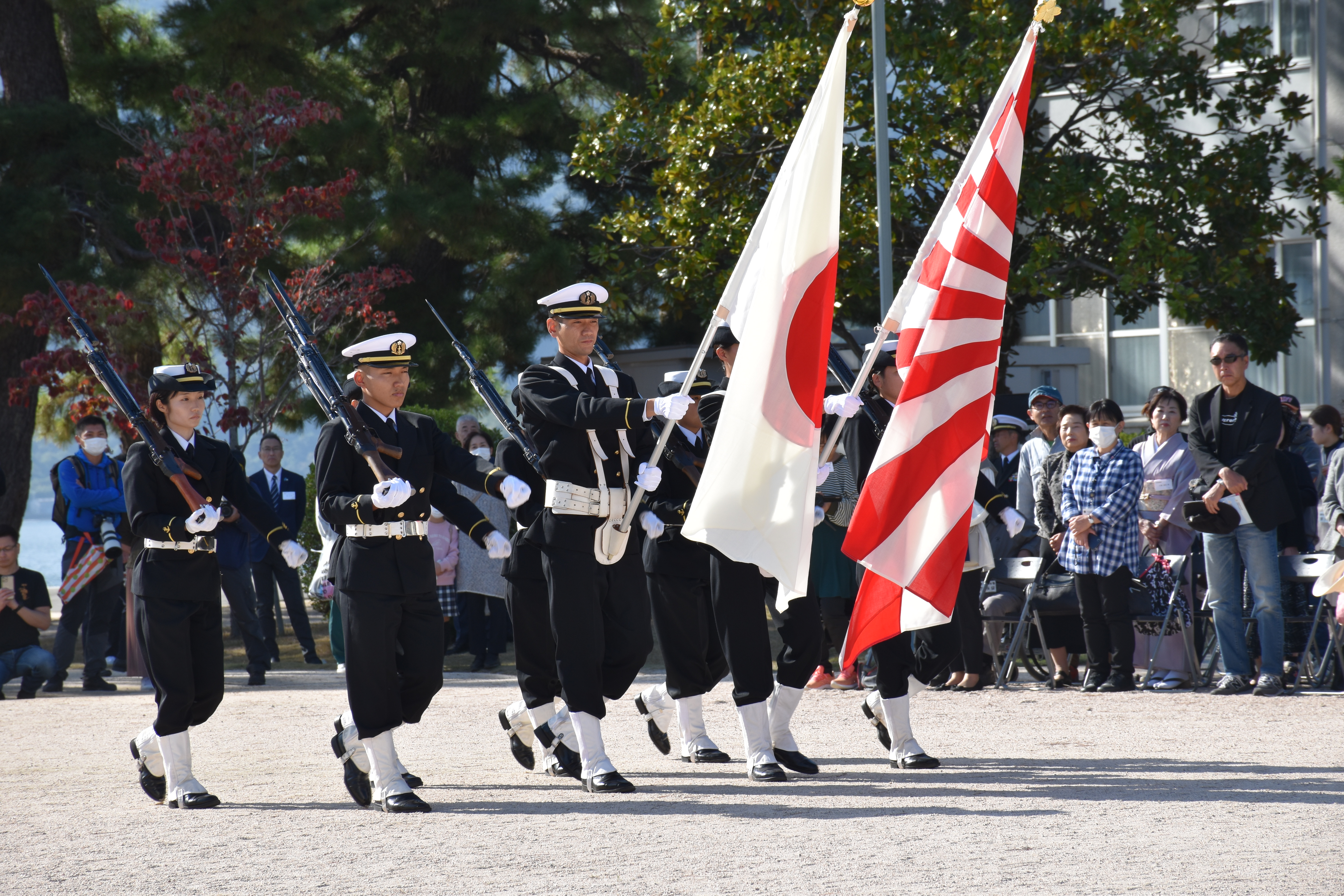 海上自衛隊幹部候補生学校:トップページ
