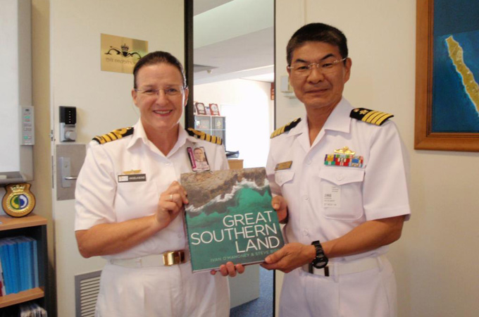 11月27日 スターリング豪海軍基地司令 表敬