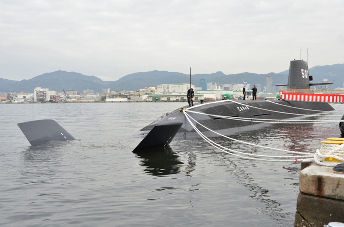 引渡式・自衛艦旗授与式｜海上自衛隊 〔JMSDF〕 オフィシャルサイト
