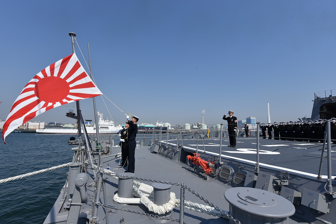 引渡式・自衛艦旗授与式｜海上自衛隊 〔JMSDF〕 オフィシャルサイト