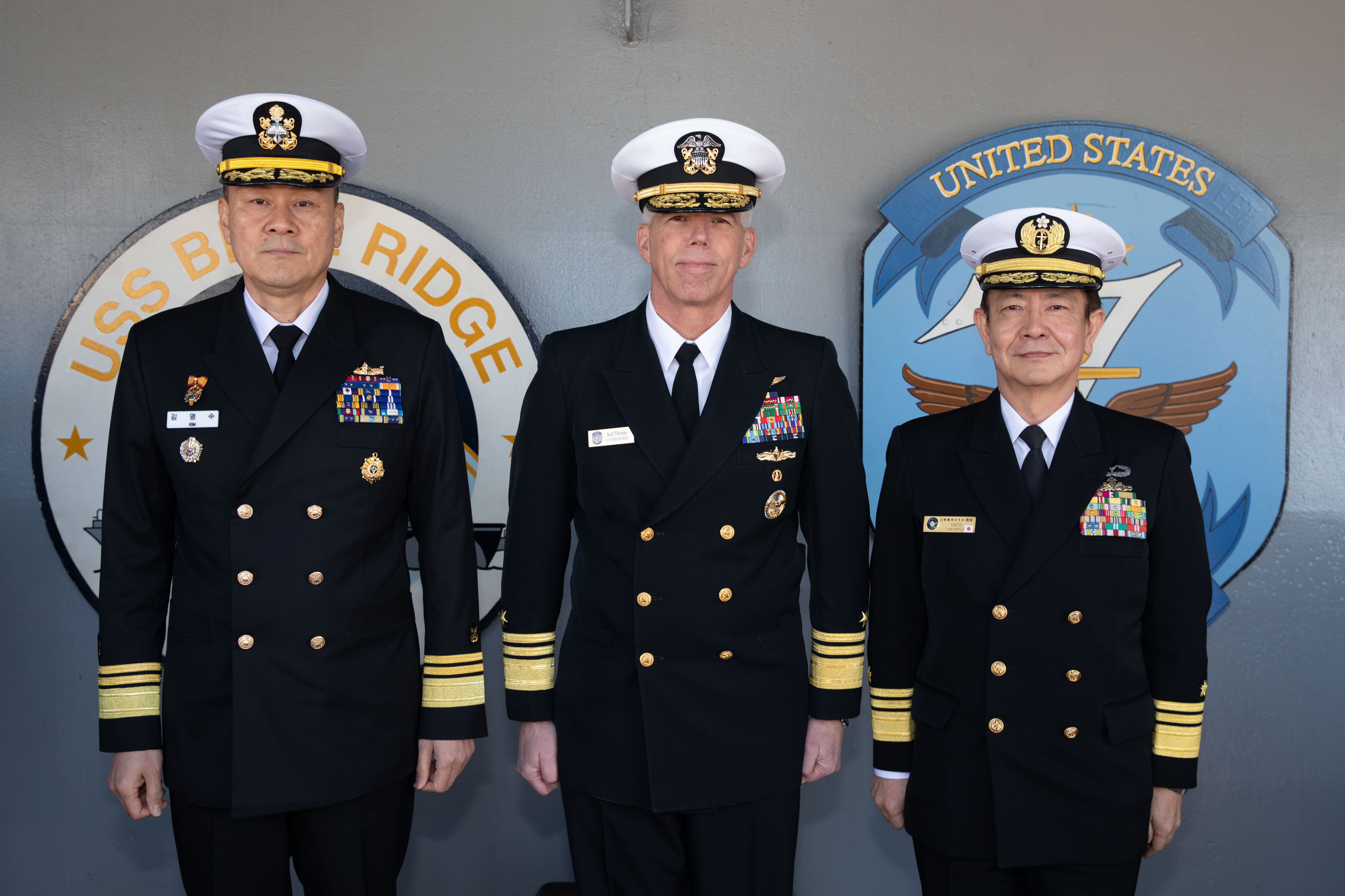 非売品、元CVW-5司令で海軍中将の米第7艦隊司令官の贈呈用指揮官コイン 非売品、元CVW-5司令で海軍中将の米第7艦隊司令官の贈呈用指揮官