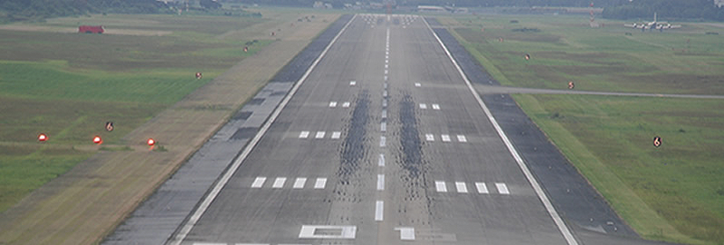 航空基地