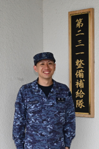 航空機整備班 航空電機計器整備員 藤村３曹