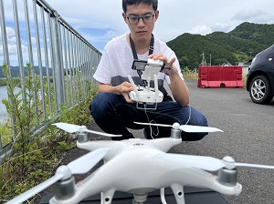 舞鶴航空基地隊 通信班 電子整備員　布藤３曹 