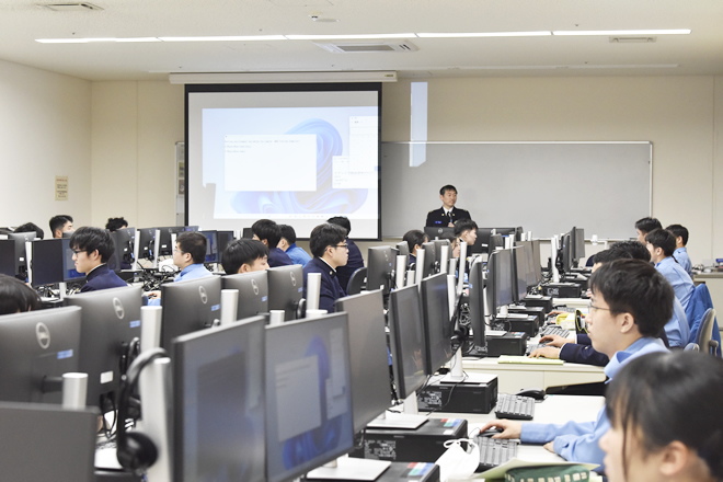 教育課程について
