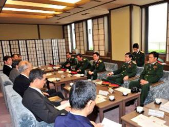 ベトナム人民軍副総参謀長、表敬風景1