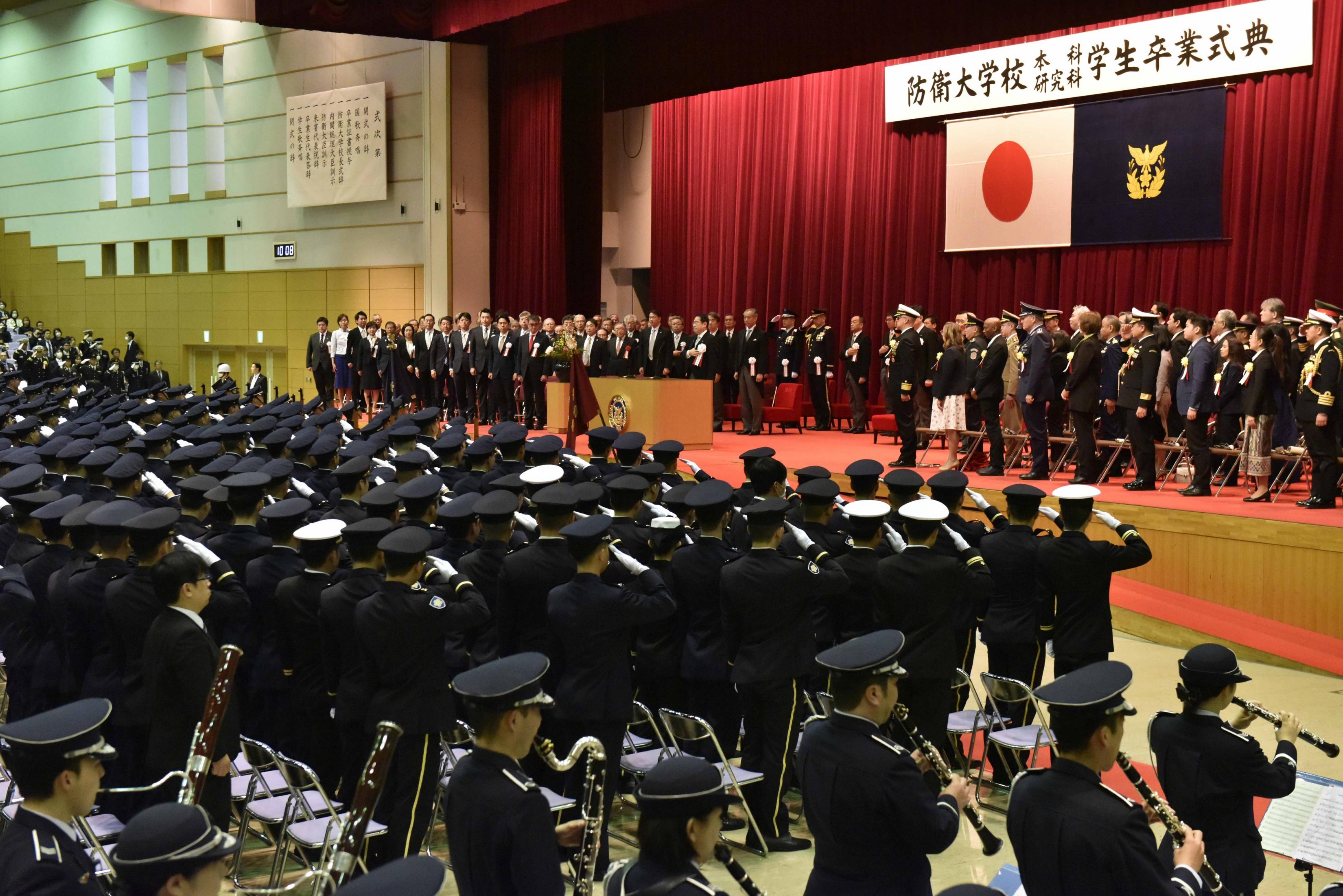 岸田内閣総理大臣に対する栄誉礼