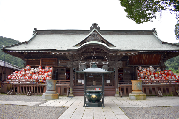 開運達磨大師　少林山 達磨寺　群馬県 高崎市（高さ約19㎝） 少林山達磨寺(群馬県)の情報｜ウォーカープラス