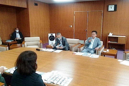 防衛白書説明