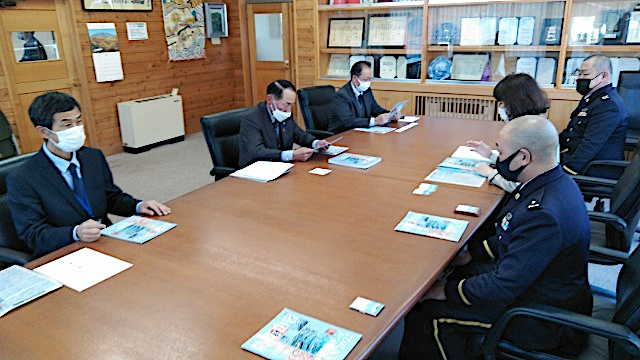 防衛白書説明