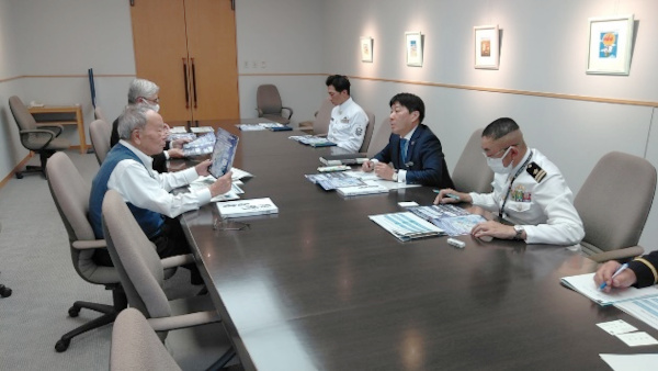 防衛白書説明
