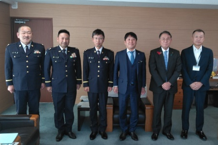 防衛白書説明
