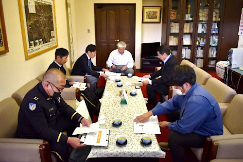 防衛白書説明