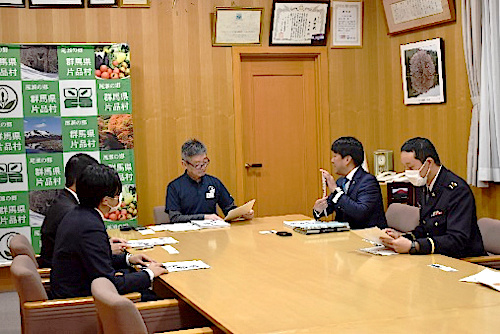 防衛白書説明