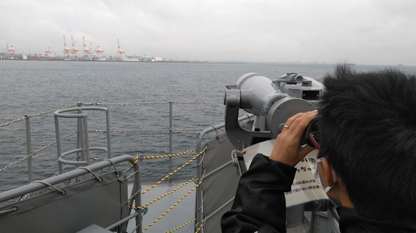 護衛艦「やまぎり」体験航海