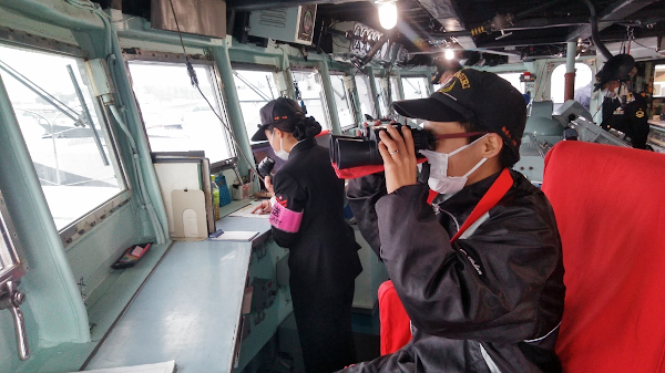 護衛艦「やまぎり」体験航海