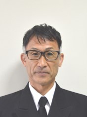 乾広報官