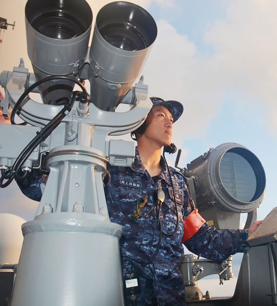 写真：海上自衛隊訓練