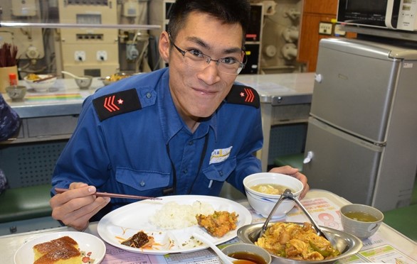 潜水艦くじら飯 防衛省 自衛隊 神奈川地方協力本部 潜水艦くじら飯 防衛省 自衛隊 神奈川地方協力本部