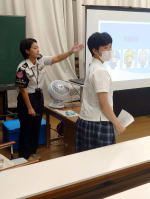 聖ドミニコ学院高校における説明会