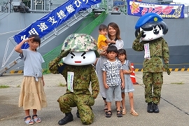 多用途支援艦「ひうち」一般公開(寺泊港)