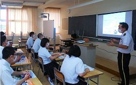 東京学館新潟高校で自衛隊説明会 やりがいと成長を感じられる進路をPR