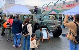 イオン六日町店開店記念祭イベントに 参加 ステージで自衛隊の魅力を発信！
