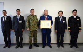 多大なる御支援に感謝 全国自衛隊家族会最優秀受賞
