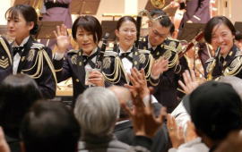 寒さに負けない感動の演奏 第12音楽隊演奏会