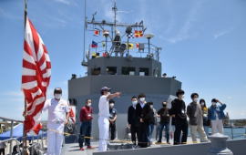 水中処分母船1号艦艇広報
