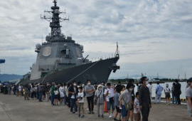新潟初入港！ 護衛艦きりしま艦艇広報