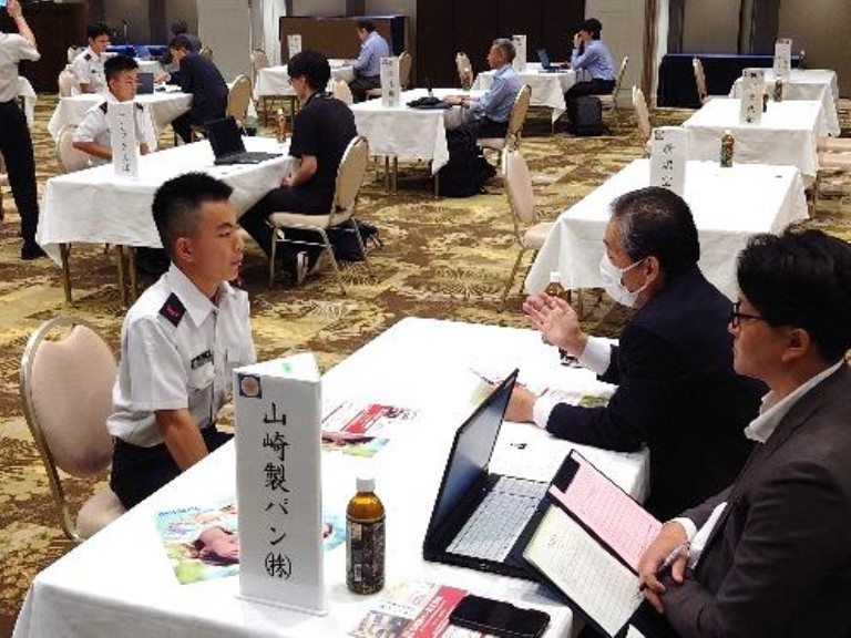 令和7年度 新潟県任期制隊員合同企業説明会