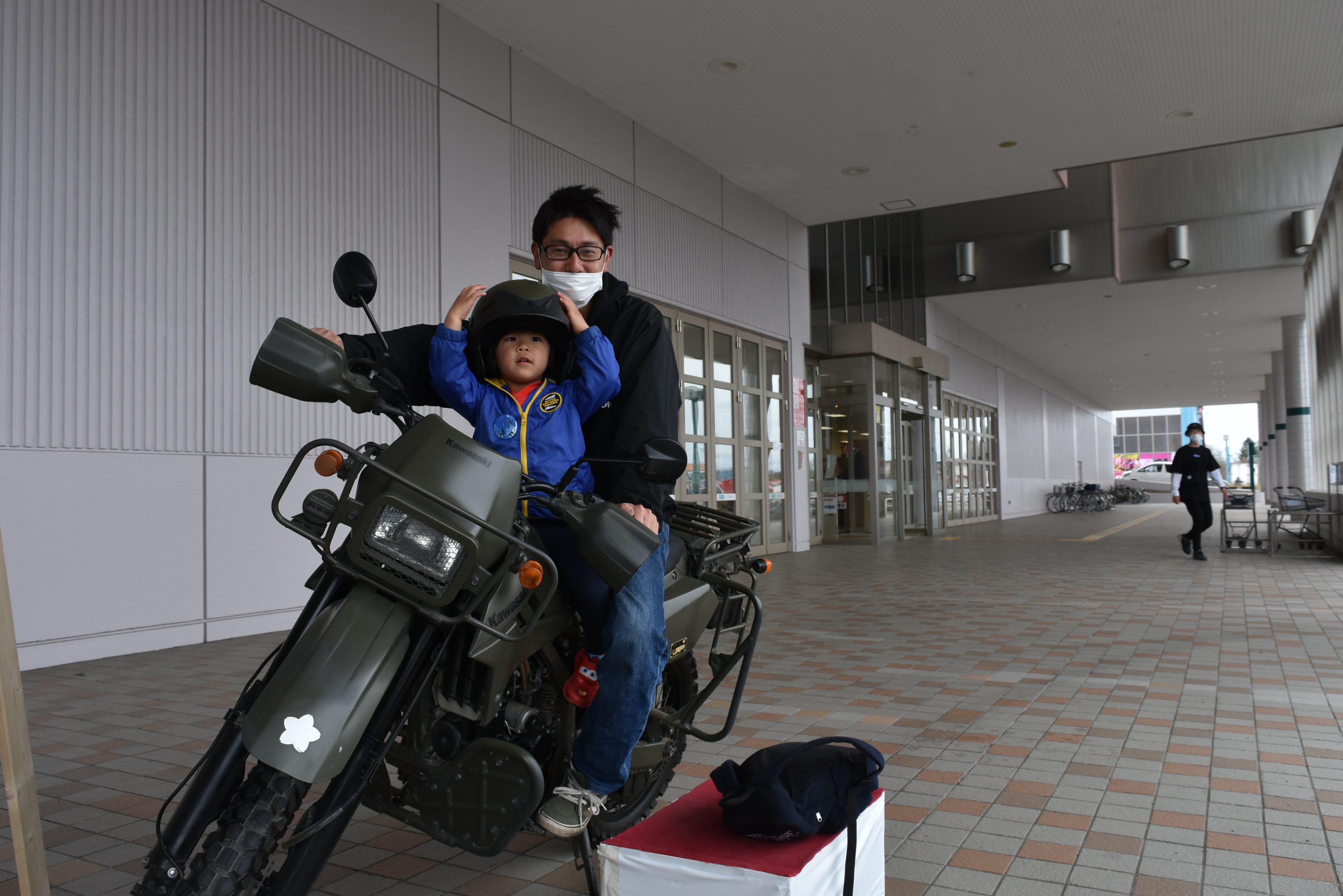 お父さんと２人乗り！
