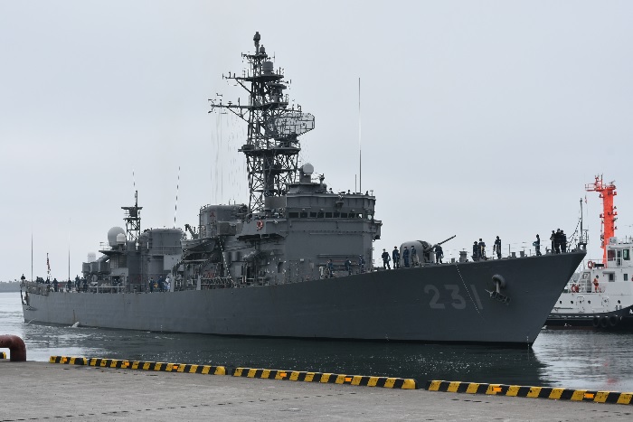 護衛艦おおよど