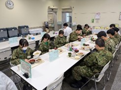 体験喫食の様子