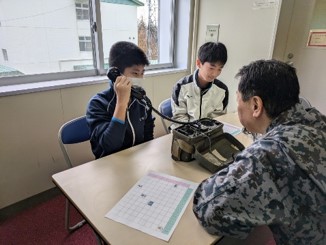 通信機材を使用しての通話体験