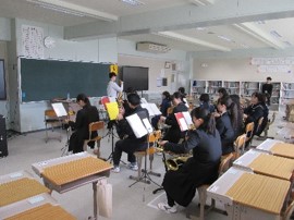 演奏指導の様子