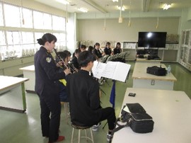演奏指導の様子